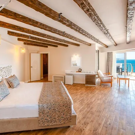 מלון Casa Mare Bodrum (adults Only) 3*